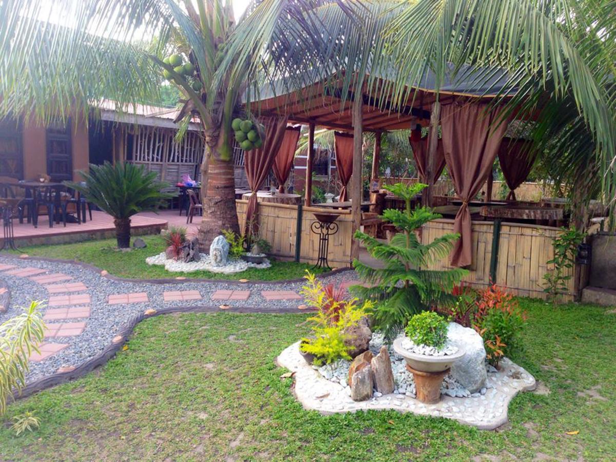 Bognot Lodge : Alvin Bognot Mt Pinatubo Guesthouse And Tours Santa Juliana Habitación foto